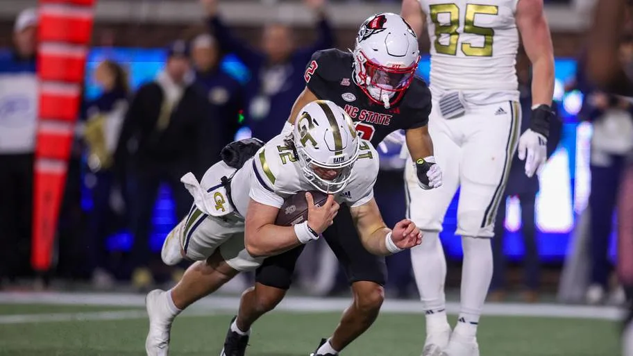 Georgia Tech Yellow Jackets quarterback Aaron Philo