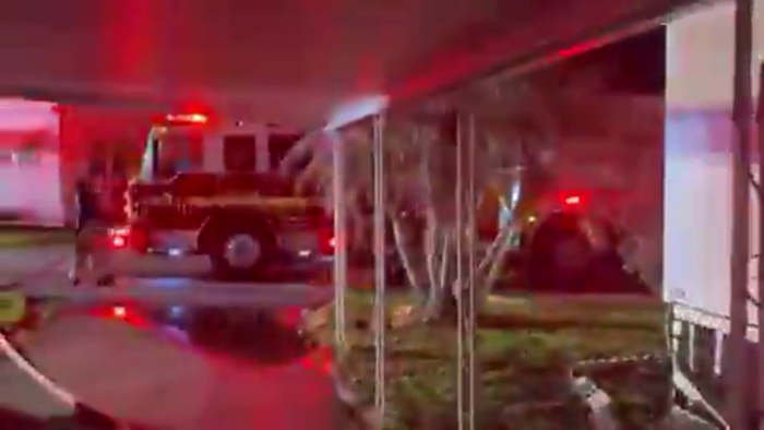 Fire rears up at Longwood mobile home park