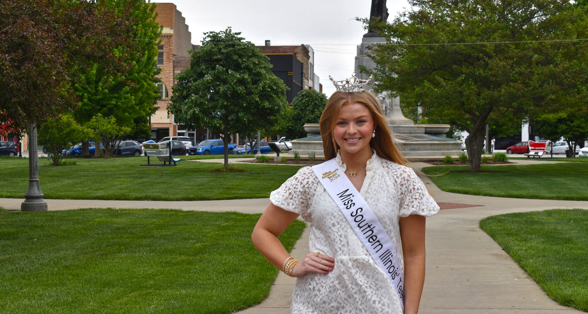 Jacksonville High School senior and Miss Southern Illinois' Teen Lauryn Maher is the Journal-Courier's Community Champion for April. 