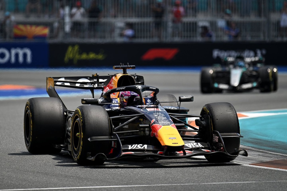 Max Verstappen "no longer a passenger" as improved Red Bull yields Miami F1 front row