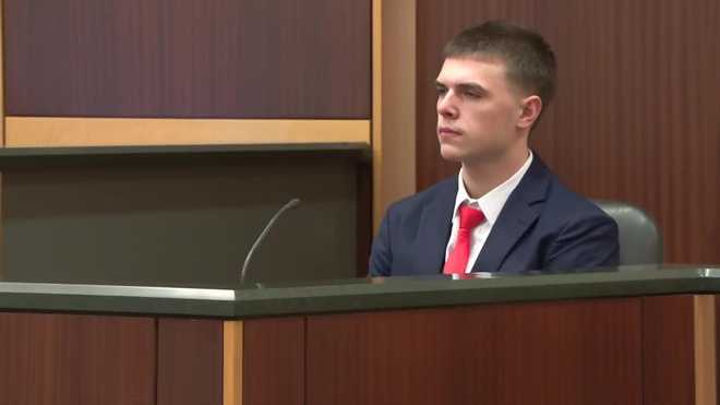 Thomas Stein takes the stand Thomas Stein takes the stand.