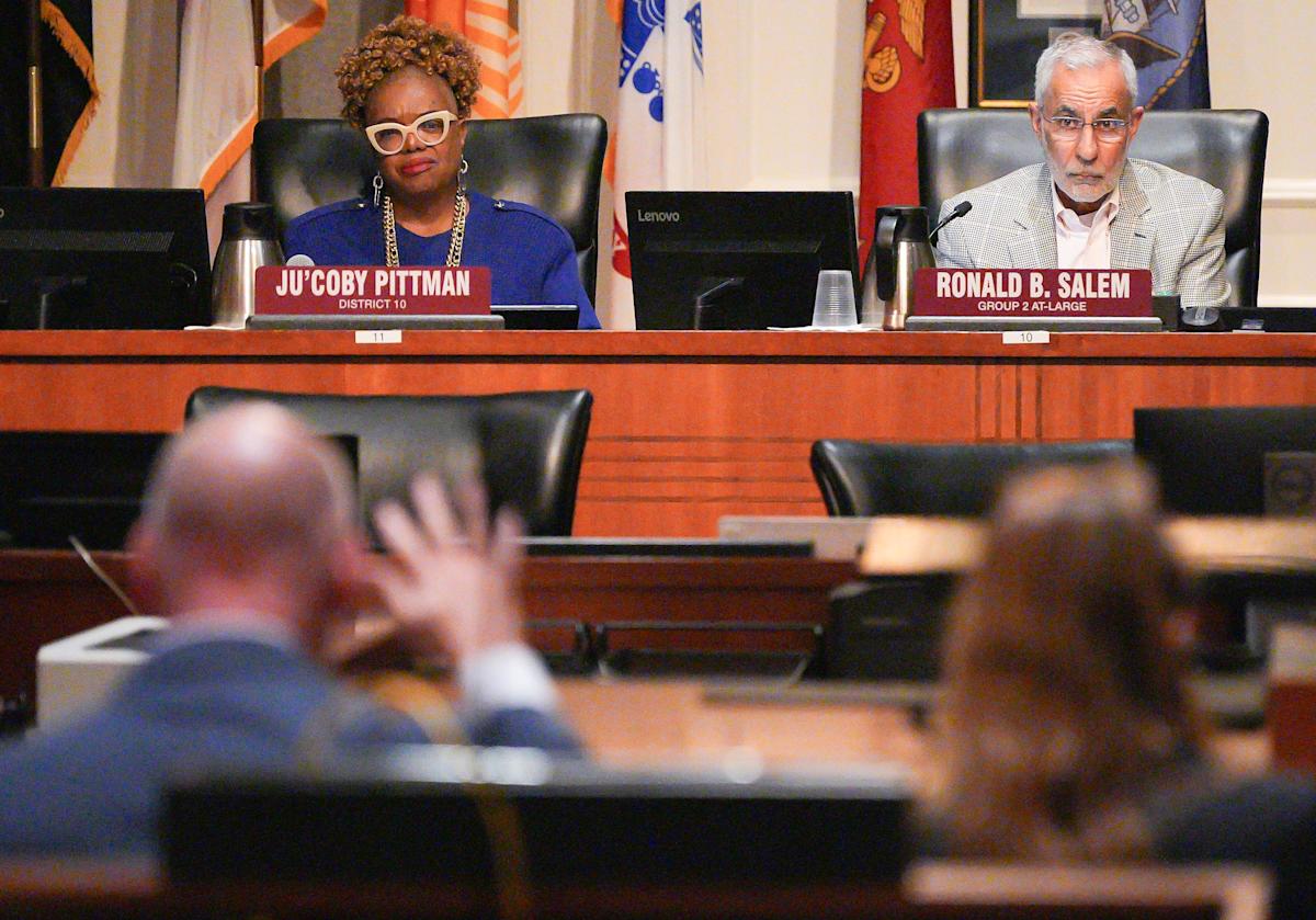 City of Jacksonville Councilwoman Ju’Coby Pittman, left, and Councilman Ronald Salem, right, listened as former JEA chief of staff Kurt Wilson testified during a Special Investigatory Committee on JEA Matters Monday, March 23, 2026 at Jacksonville City Hall in Jacksonville, Fla. Wilson spoke about his experience working at the top level of JEA's executive leadership and concerns he has heard about a "toxic work culture" under CEO Vickie Cavey. [Doug Engle/Florida Times-Union]
