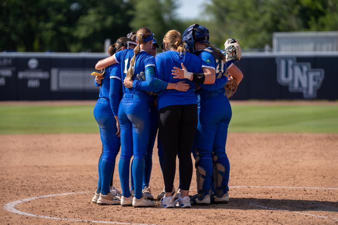 Eagles fall to Dolphins in second round of ASUN Championship