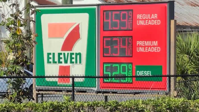 Florida gas prices surge again—here are 3 apps that can help you save at the pump