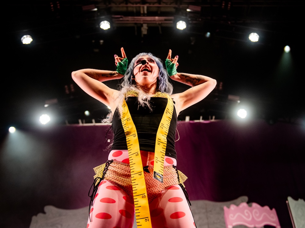 Ashnikko welcomed Orlando to Smoochies World at Hard Rock Live