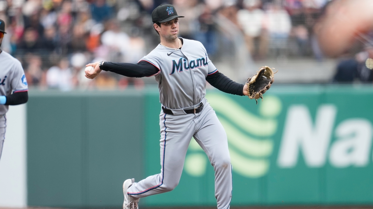 Marlins option Graham Pauley to Triple-A Jacksonville, recall Heriberto Hernández