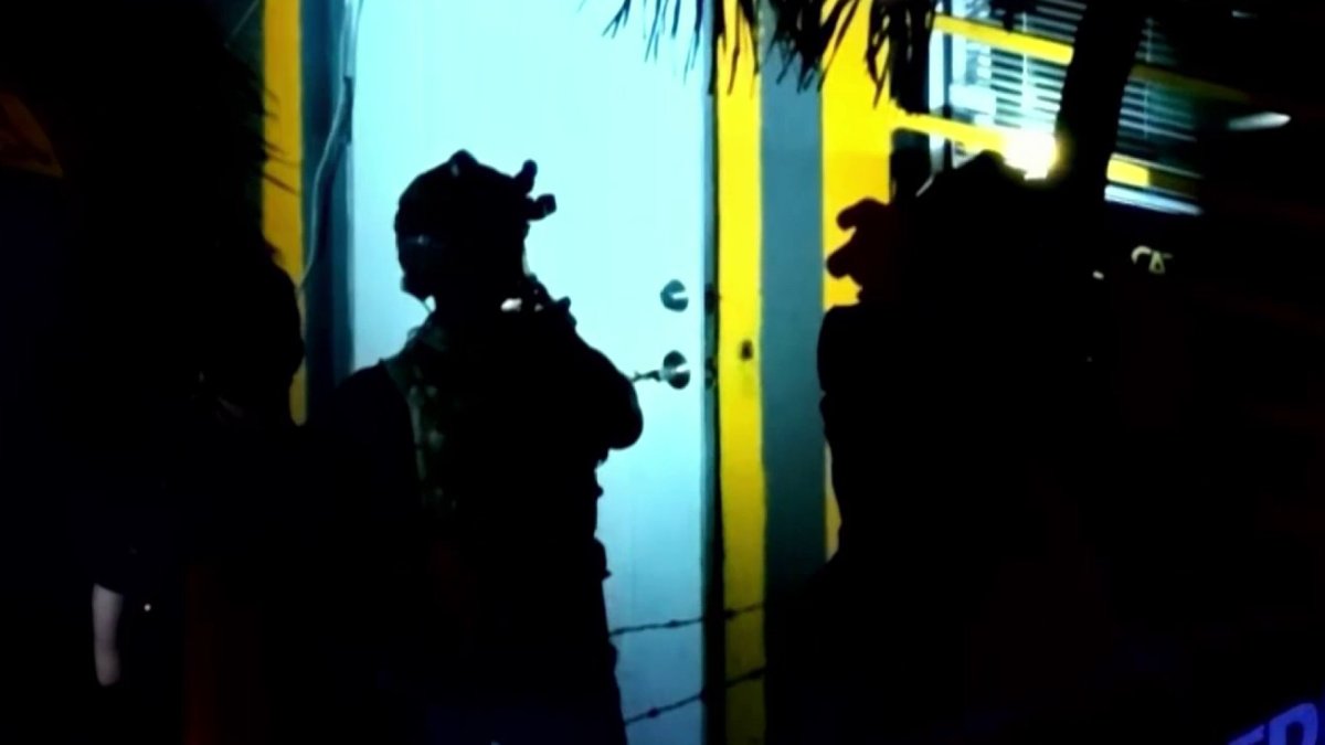 FBI swarms auto shop in Miami’s Little River area – NBC 6 South Florida