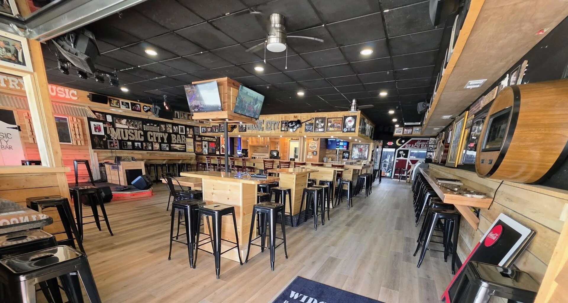 Nashville-inspired restaurant, bar and live music venue opens on North Redington Beach