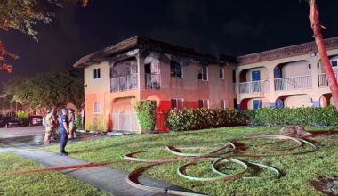 Sunrise apartment fire displaces 2 families