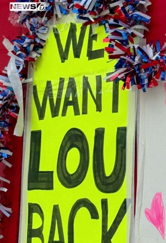 New details in immigration detention of Orlando music leader Uncle Lou