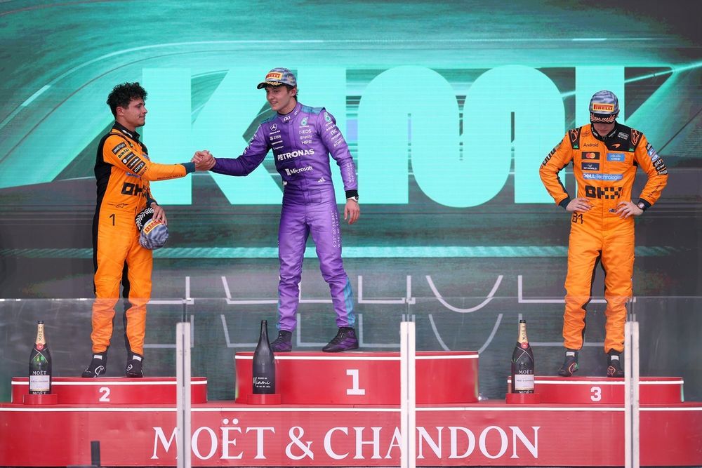 Lando Norris, McLaren, Oscar Piastri, McLaren, Andrea Kimi Antonelli, Mercedes