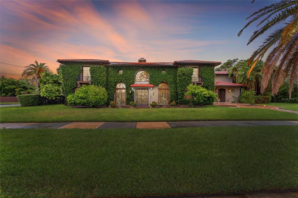 Tampa’s historic Arthur Milam mansion on Davis Islands is now on the market