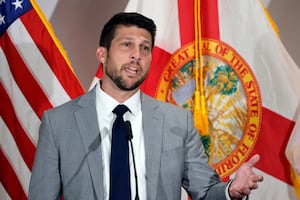 Florida AG announces lawsuit against City of Jacksonville over gun owners list it kept for 2 years