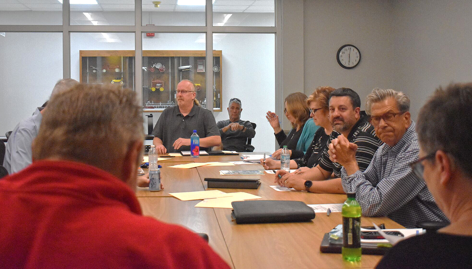 Rob Thomas (third from left) and Mark Sorrill (second from right) attend a City Council workshop meeting.