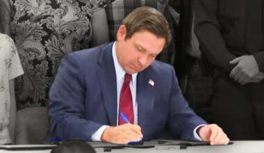 DeSantis signs 2 new Florida animal laws. Here’s how they work