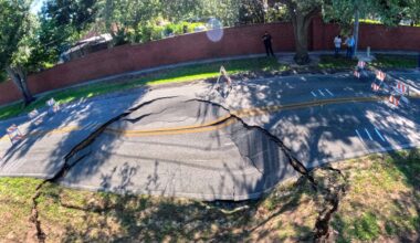 Pictures: Sinkhole closes Wymore Road in Maitland – Orlando Sentinel