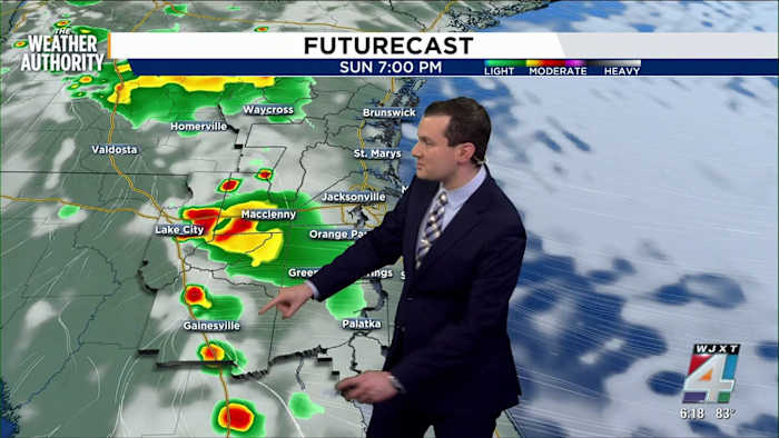 Meteorologist Chris Holtzman has your Saturday evening forecast