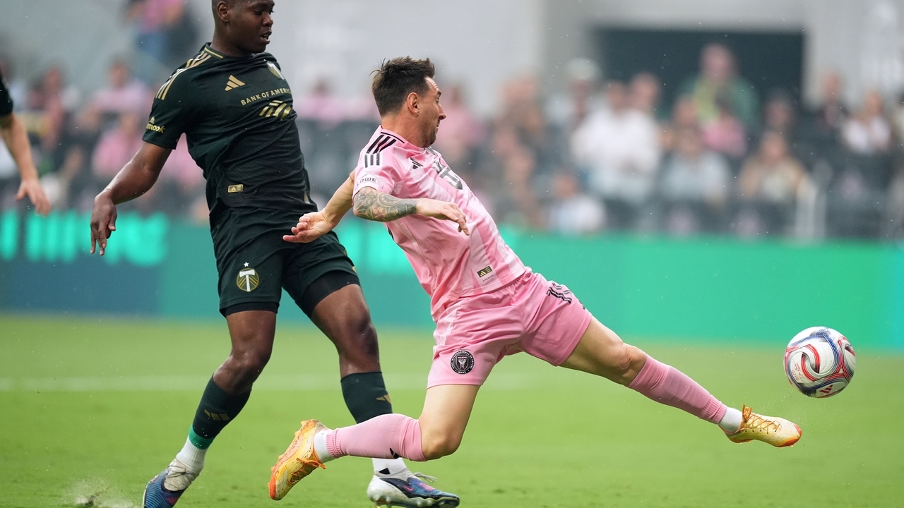 Messi's goal, assist lead Inter Miami to 2-0 win over Portland and first at new stadium
