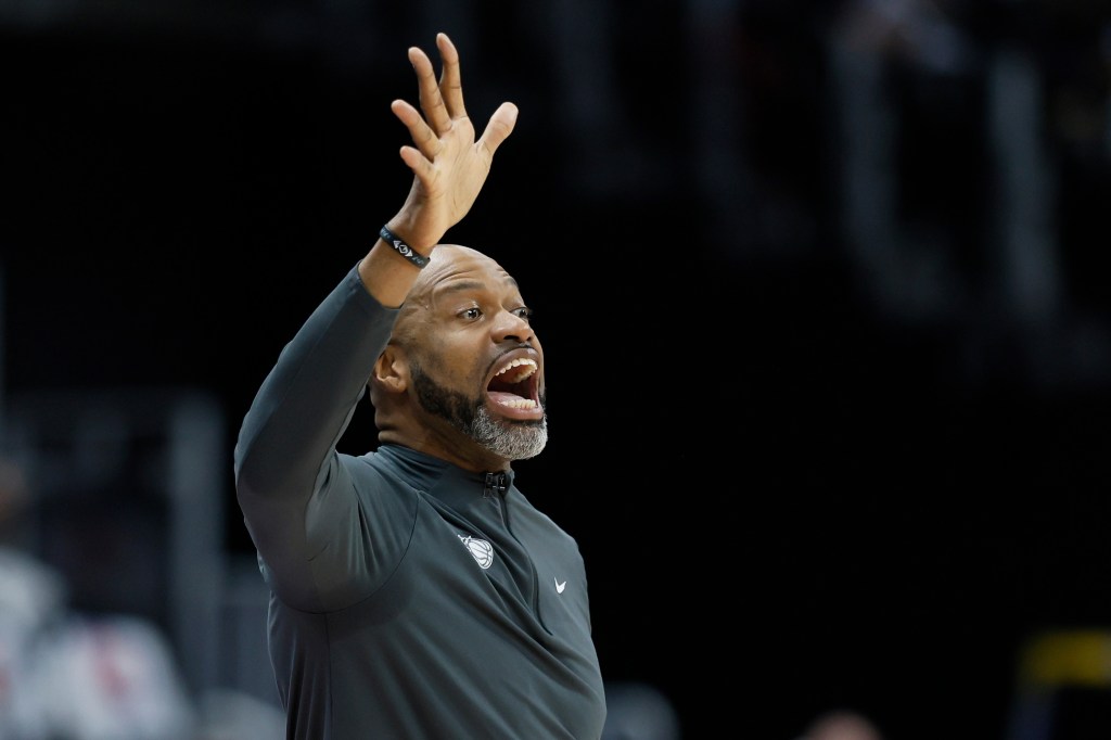 New Orleans Pelicans hire former Magic coach Jamahl Mosley