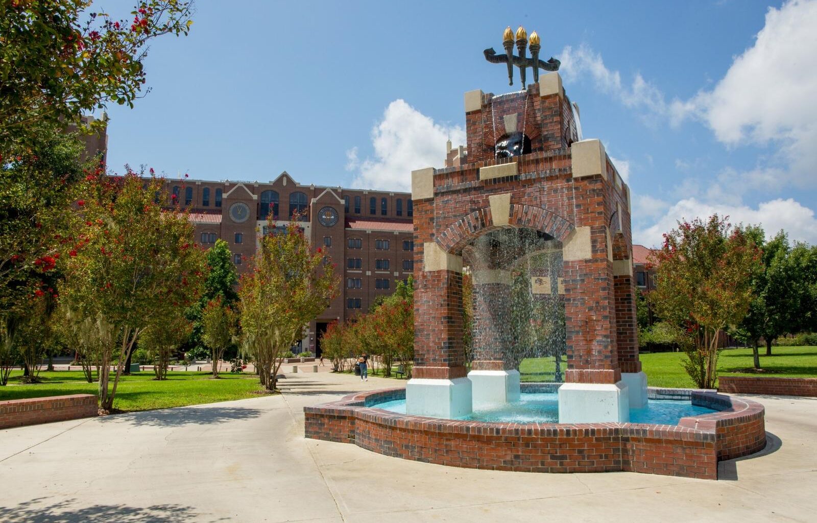 70 Florida State Student-Athletes To Receive Degrees During Spring Commencement Ceremonies