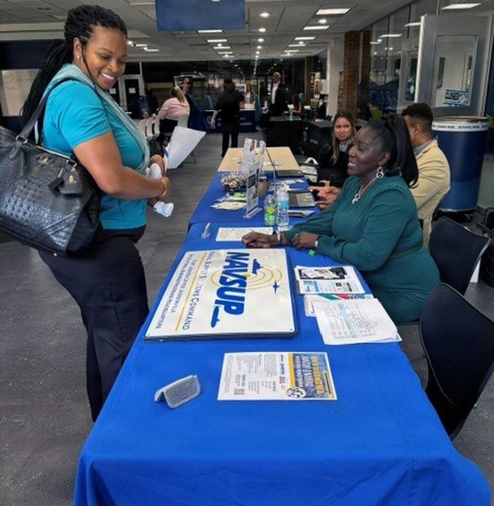 DVIDS - Images - NAVSUP FLC Jacksonville Office of Small Business Programs participates in Small Business Summit [Image 4 of 4]