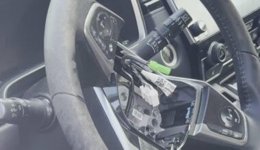 Neighbors in Miami-Dade report 20 cars broken into or stolen overnight: "The airbags were pulled out of my car"