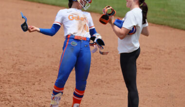Florida softball bats stay hot, pitching slows Texas Tech in Game 2 thrashing