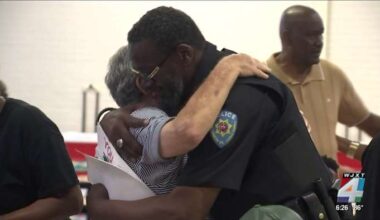 Parkwood Heights Elementary surprises longtime school resource officer with retirement celebration