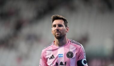 Messi leaves midway through second half, grabs at leg, Inter Miami rallies past Union 6-4
