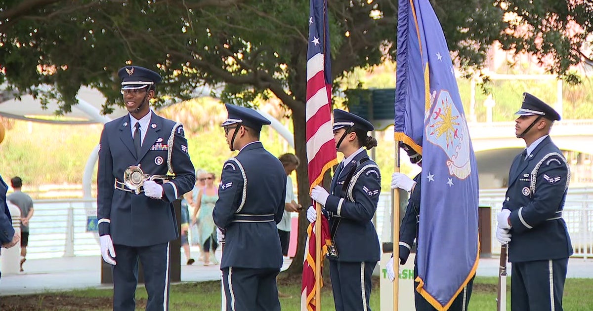 Tampa Memorial Day ceremony: Gold Star families recognized at downtown Riverwalk