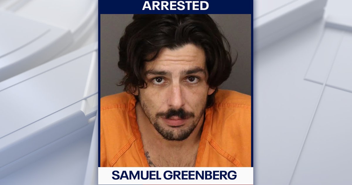Man accused of robbing St. Pete gas station at gunpoint arrested