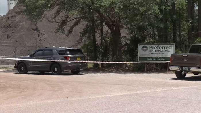 JSO on the scene of an industrial accident with injuries on New Berlin Road