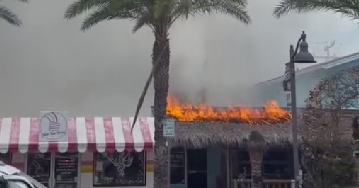 Fire damages popular Cocoa Beach restaurant; no injuries reported