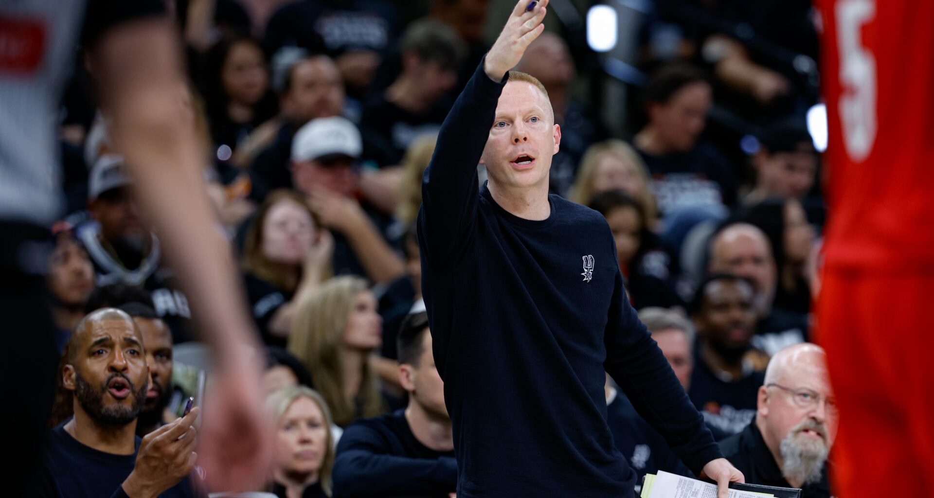 Sources: Orlando Magic to hire Spurs Sean Sweeney as head coach
