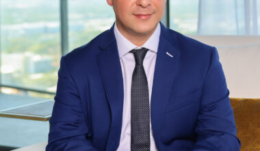 MICHAEL CARBONARA HEADSHOT (2)