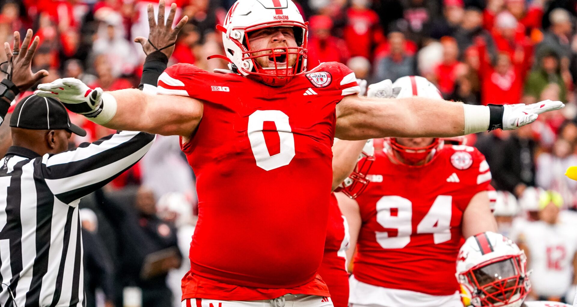 Nash Hutmacher's decision to switch positions improves his chances of making the Buccaneers roster.