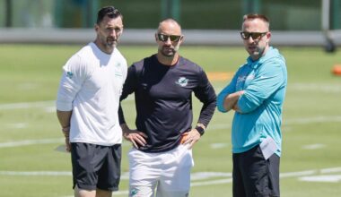 Dolphin updates: free agency, retirement, Sieler, front office