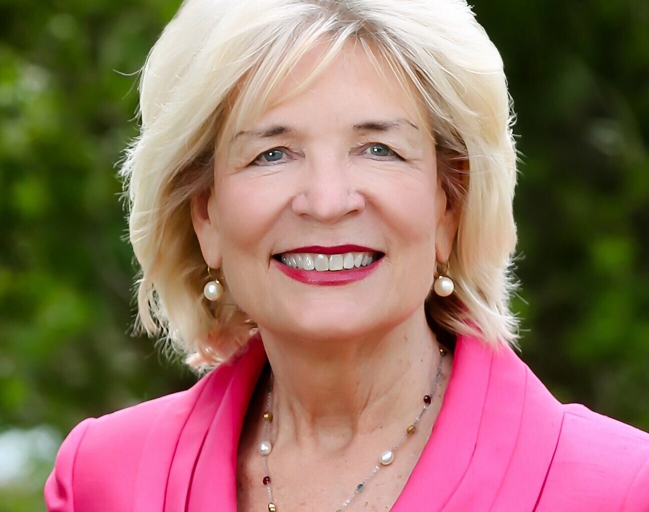 Dr. Christine Cauffield