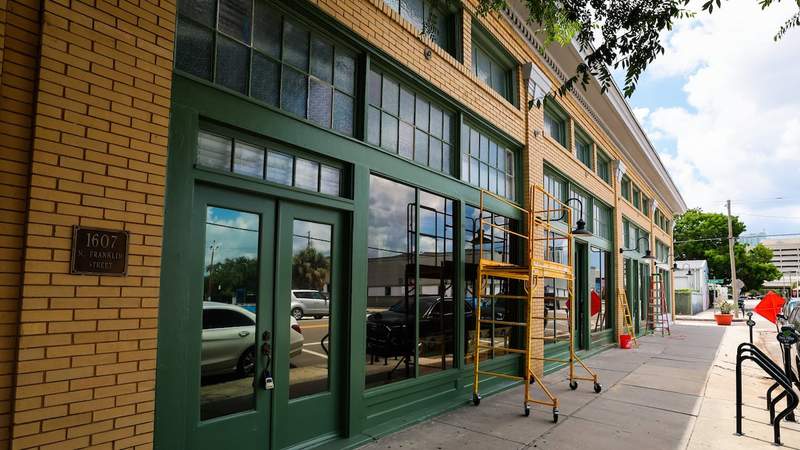 A new vinyl bar from a big name in Tampa’s music scene is coming to Tampa Heights
