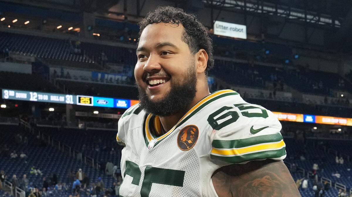 Dolphins updates on guard, position switch, Malik Washington