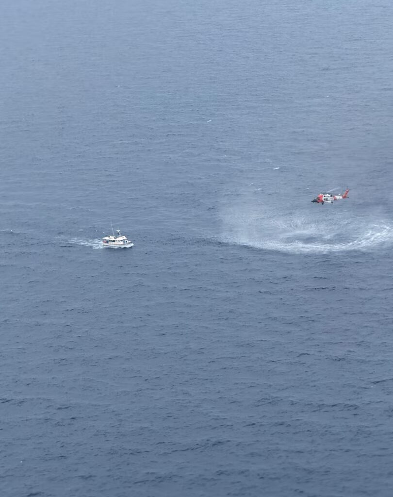 Coast Guard medevacs fisherman 122 miles west of Longboat Key, Florida > United States Coast Guard News > Press Releases