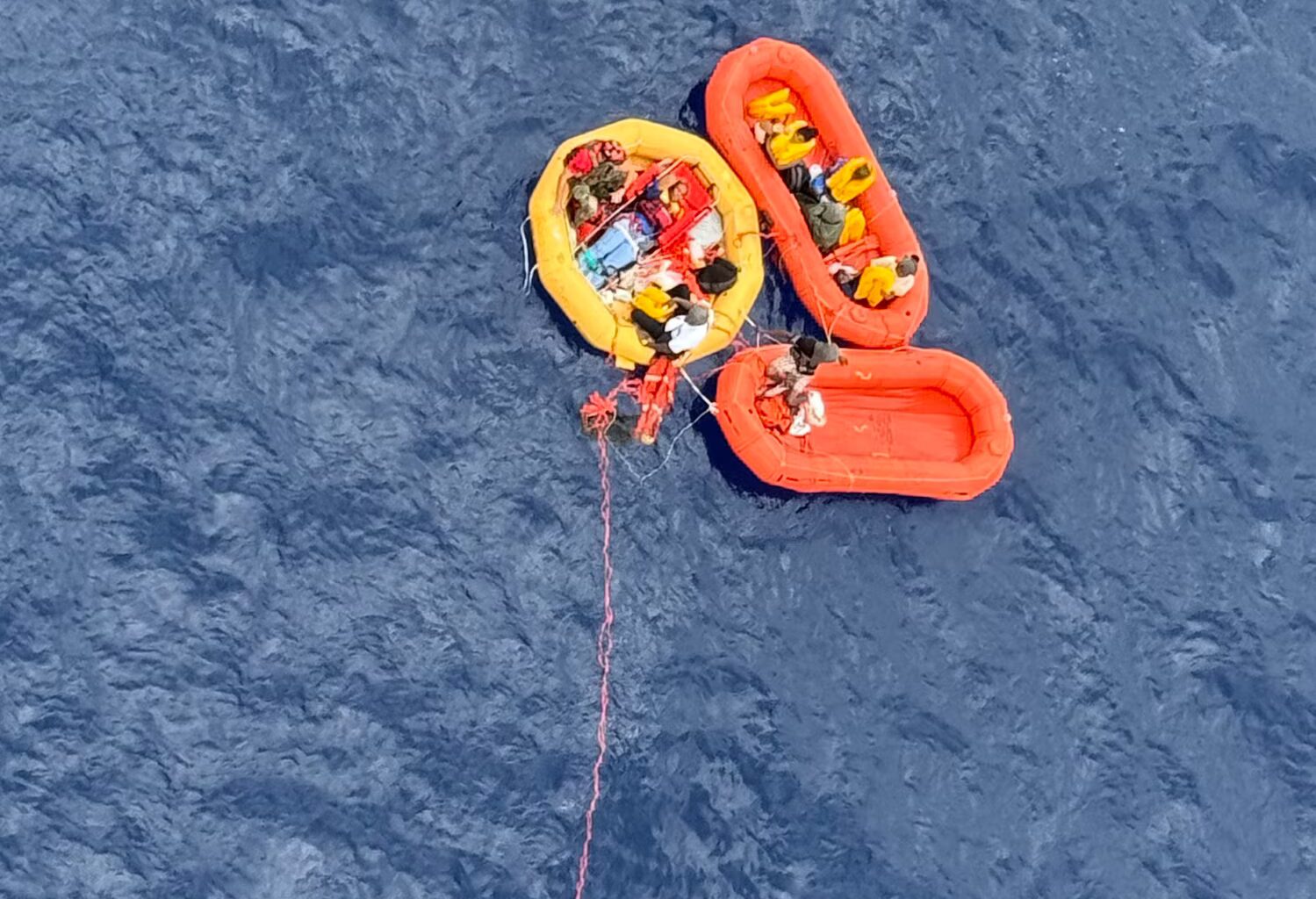 920th Rescue Wing assists in rescue of 11 survivors off Florida coast > Air Force > Article Display