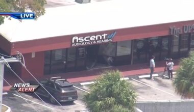 Car slams into hearing aid store in Fort Lauderdale; driver OK - WSVN 7News | Miami News, Weather, Sports