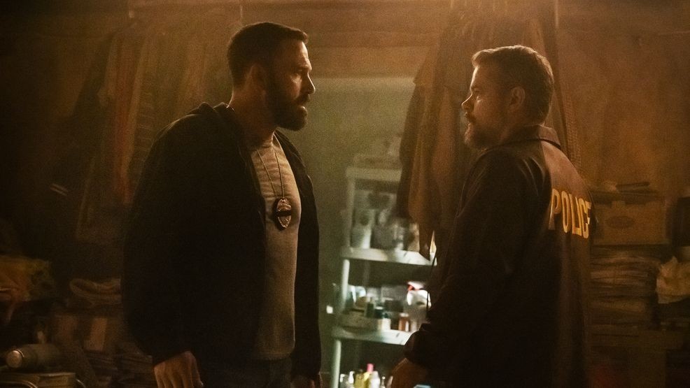THE RIP. (L to R) Ben Affleck as Det Sergeant JD Byrne and Matt Damon as Lieutenant Dane Dumars in The Rip. Cr. Claire Folger/Netflix © 2025.