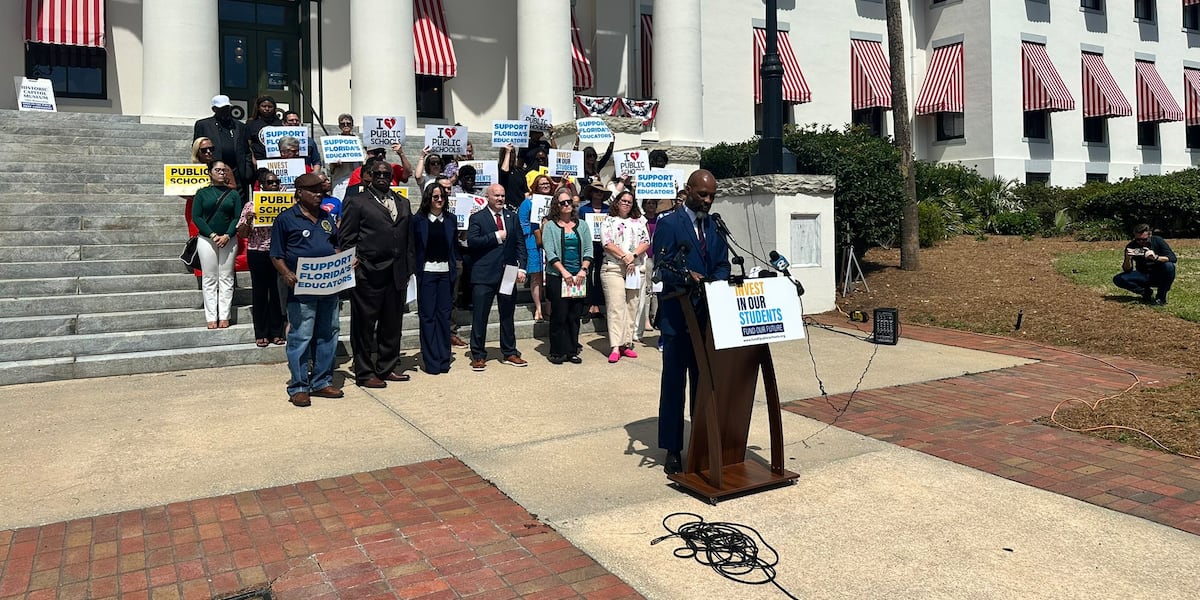 Florida’s largest teacher union sues state over education funding