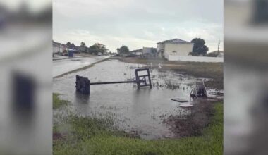 Cape Coral residents worry flooding may delay utility project