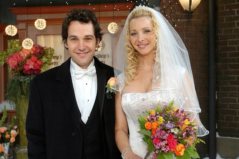 Paul Rudd and Lisa Kudrow in 'Friends' episode 
