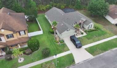 Neighbors react to Jacksonville couple found dead inside home; investigation underway