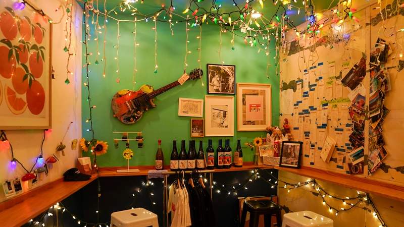 See Tampa’s Supernatural restaurant on ‘Diners, Drive-Ins and Dives’ next week