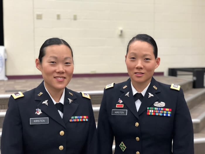 From Army boots to operating rooms: Twin veterans begin new mission in medicine at NSU